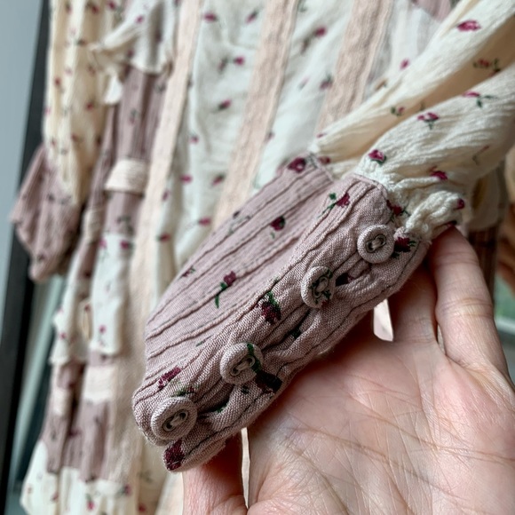 🦄 Anthropologie prairie dress in dusty rose - NWT out of stock online - Picture 7 of 15